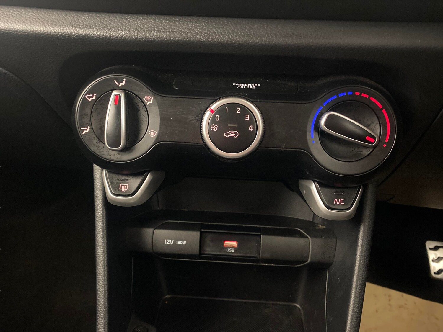 Used Kia Picanto 2022 for sale - 77413081: Photo 17