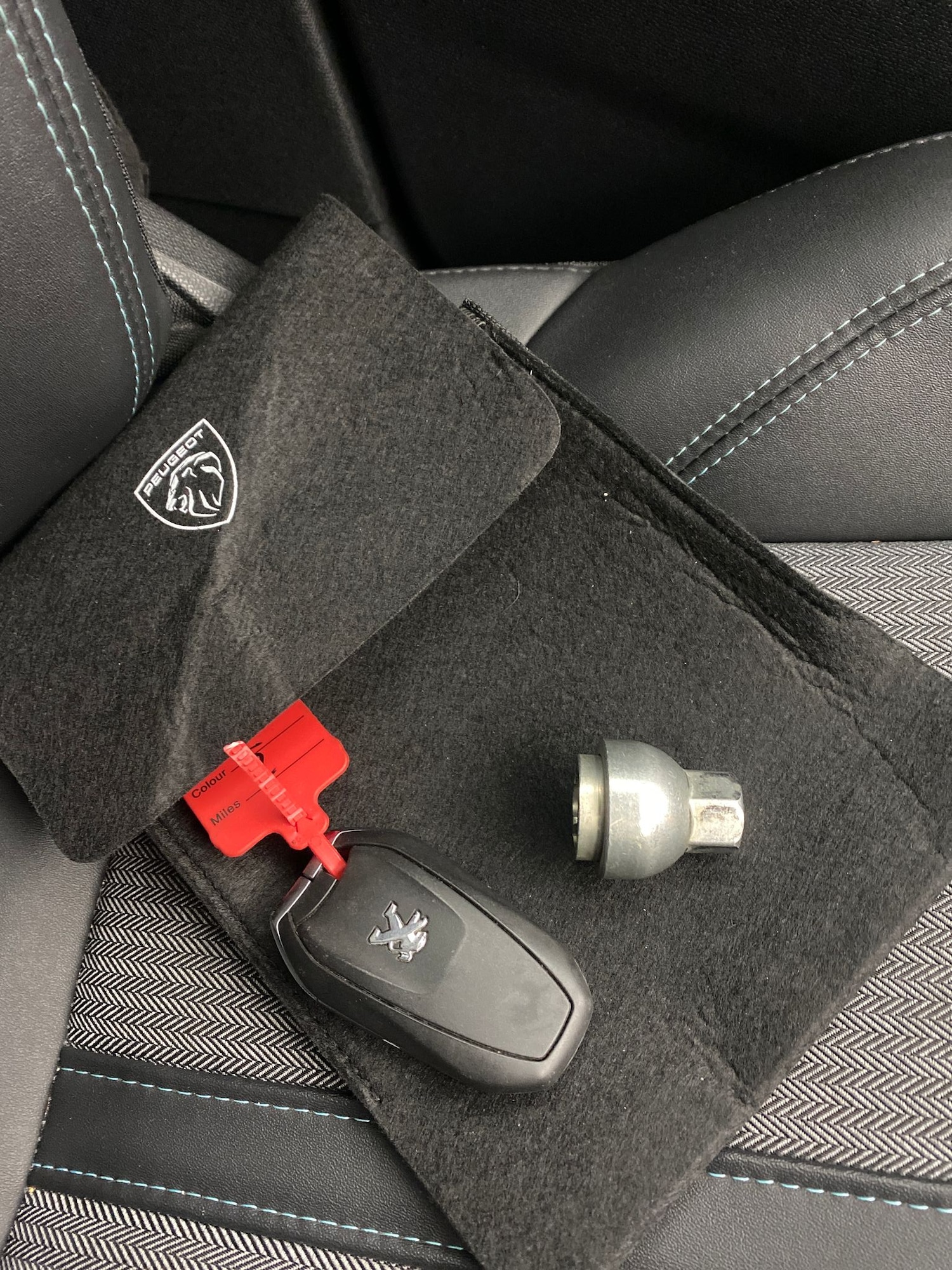 Used Peugeot 3008 2024 for sale - 76402990: Photo 38