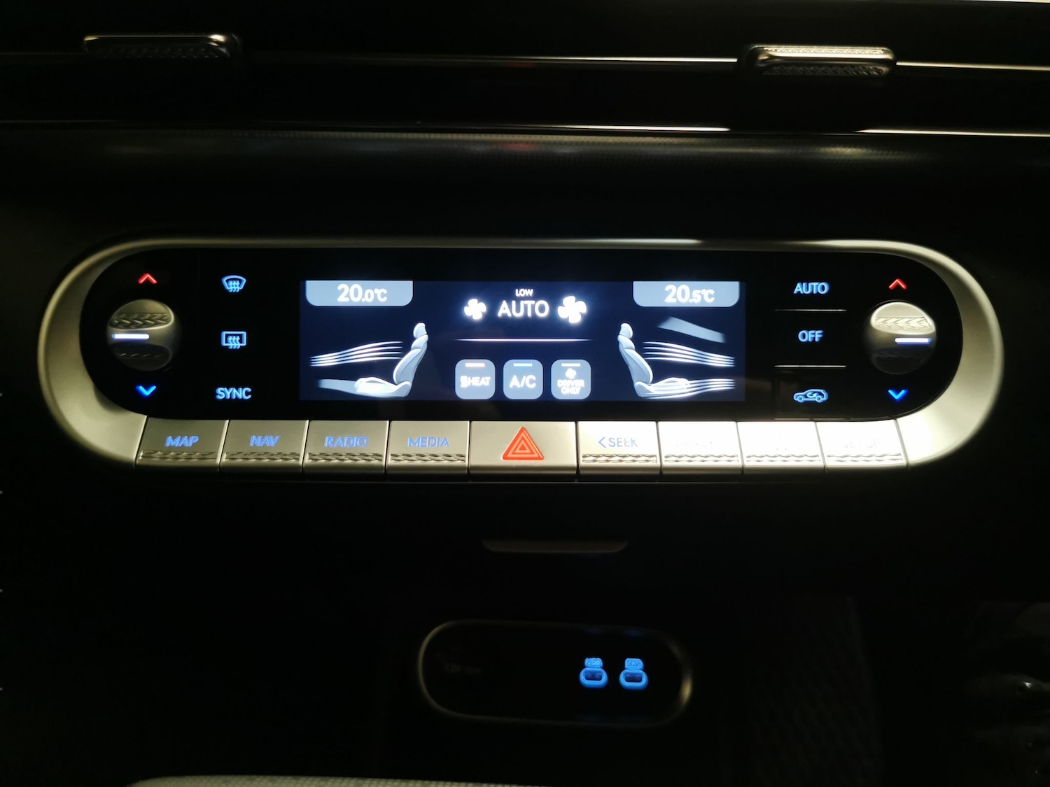 Used Genesis GV60 2022 for sale - 76980354: Photo 17