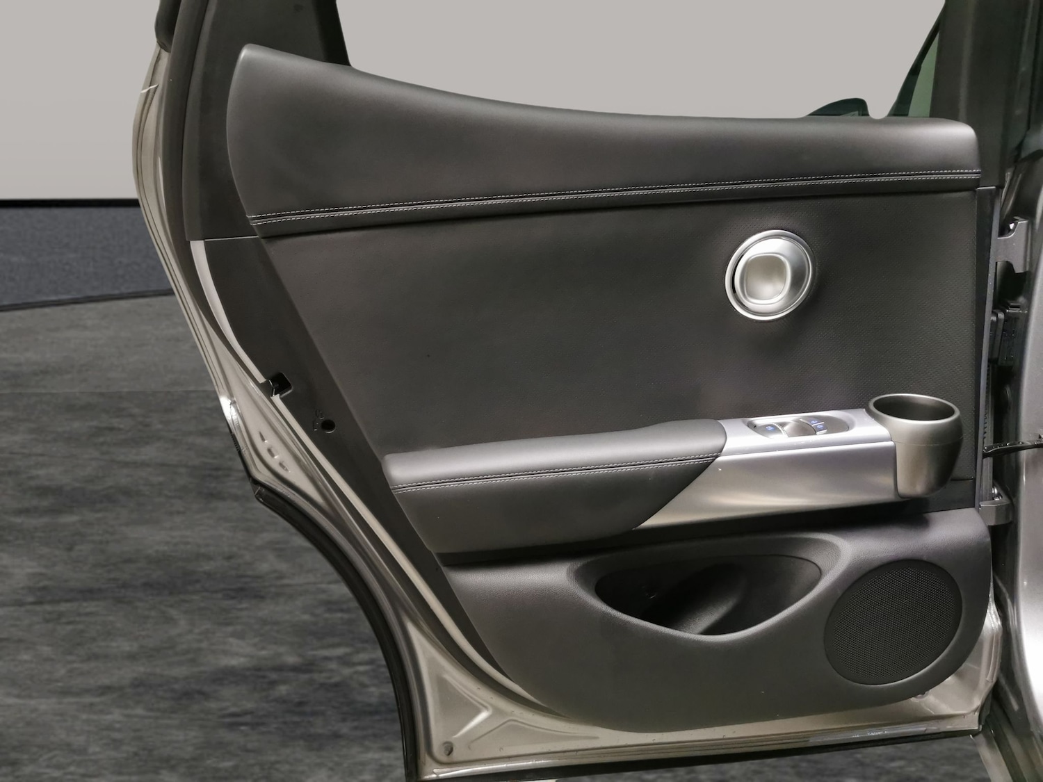 Used Genesis GV60 2022 for sale - 76980354: Photo 28