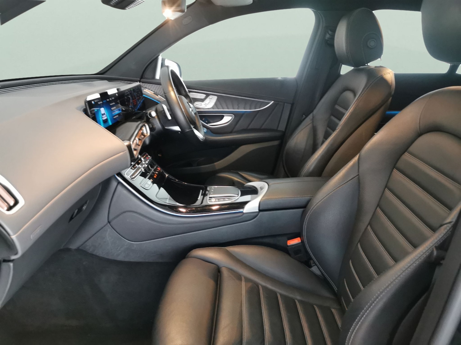 Used Mercedes-Benz EQC 2022 for sale - 76851505: Photo 4