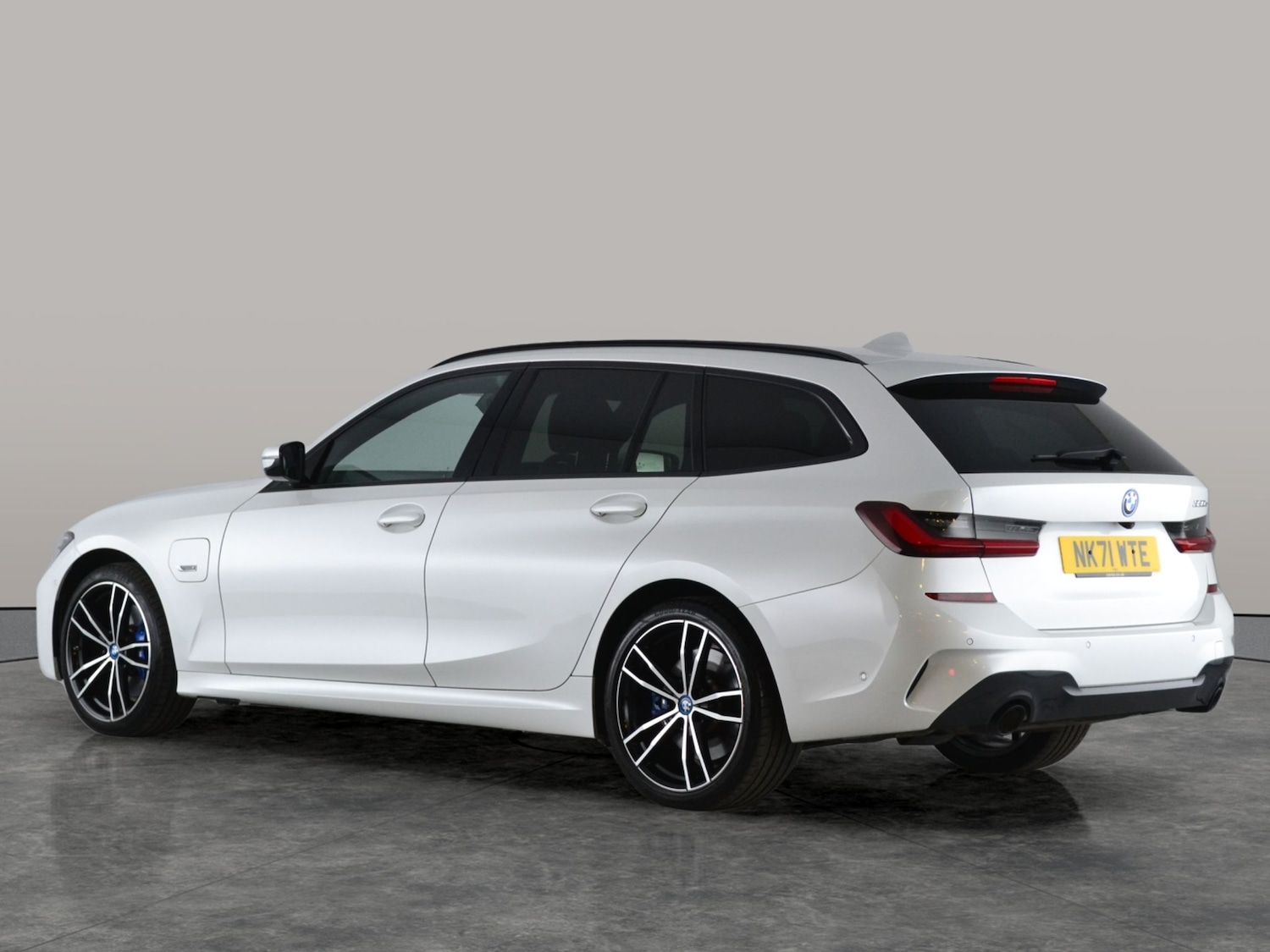 Used BMW 3 Series 2021 for sale - 76616029: Photo 9