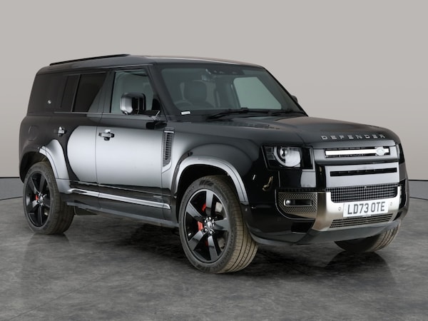 Used Land Rover Defender 110 2023 for sale - 76182304: Photo 11