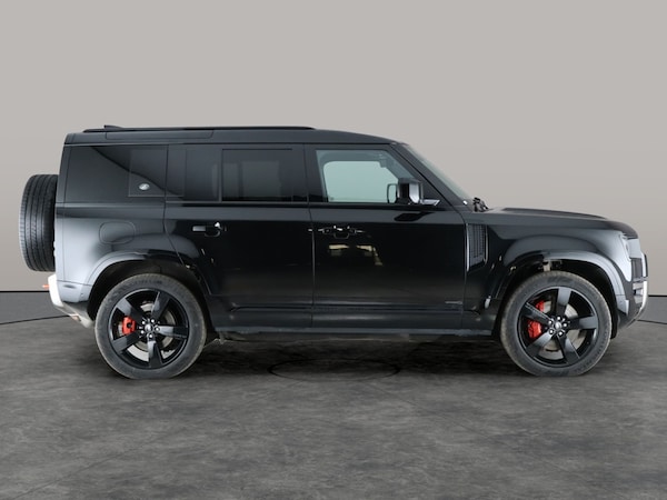 Used Land Rover Defender 110 2023 for sale - 76182304: Photo 12