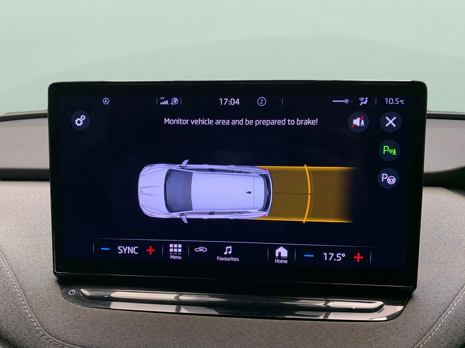 Used Skoda Enyaq 2022 for sale - 77542907: Photo 17