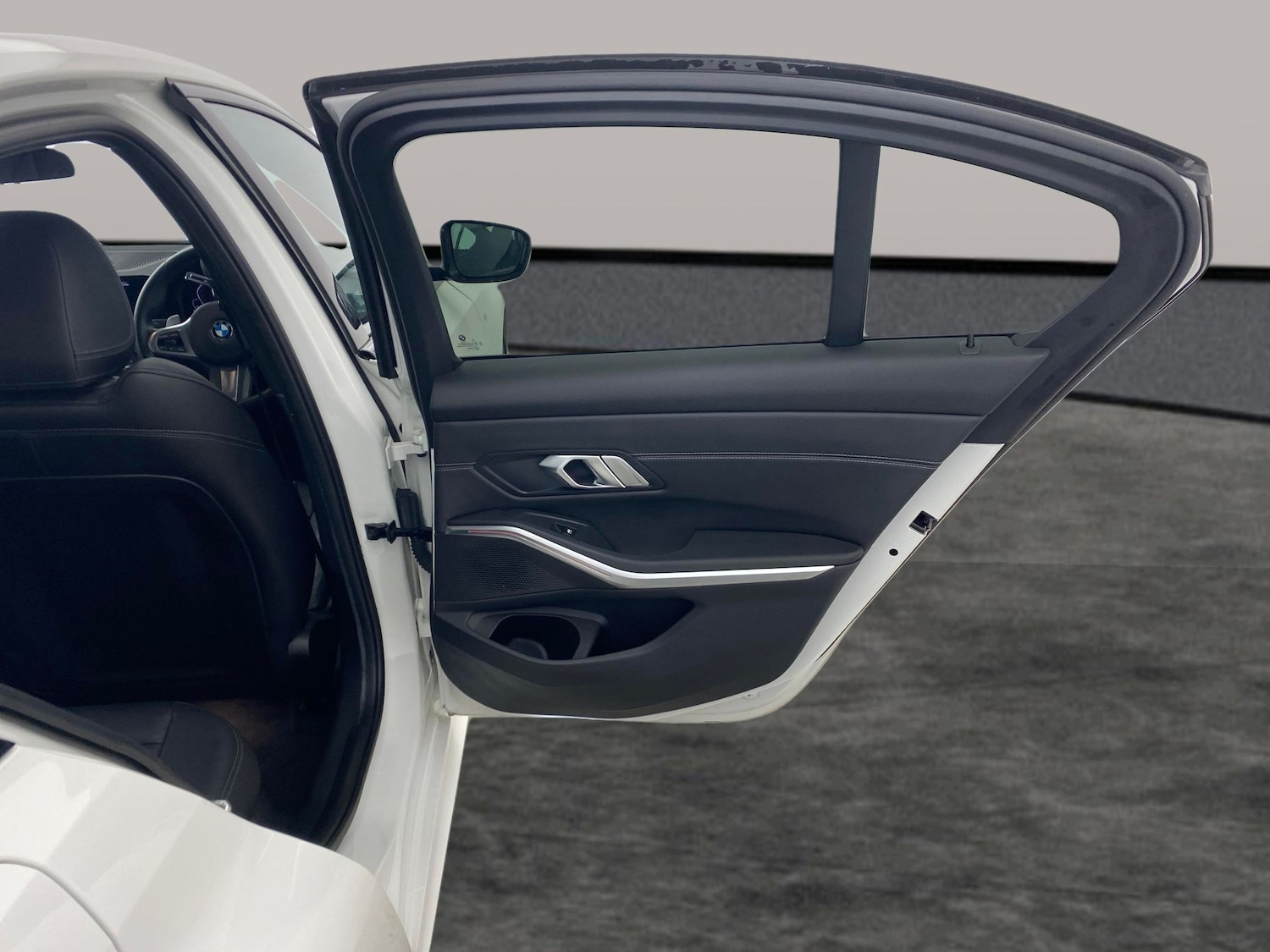 Used BMW 3 Series 2022 for sale - 77198617: Photo 27