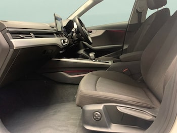 Used Audi A4 2022 for sale - 78299293: Photo