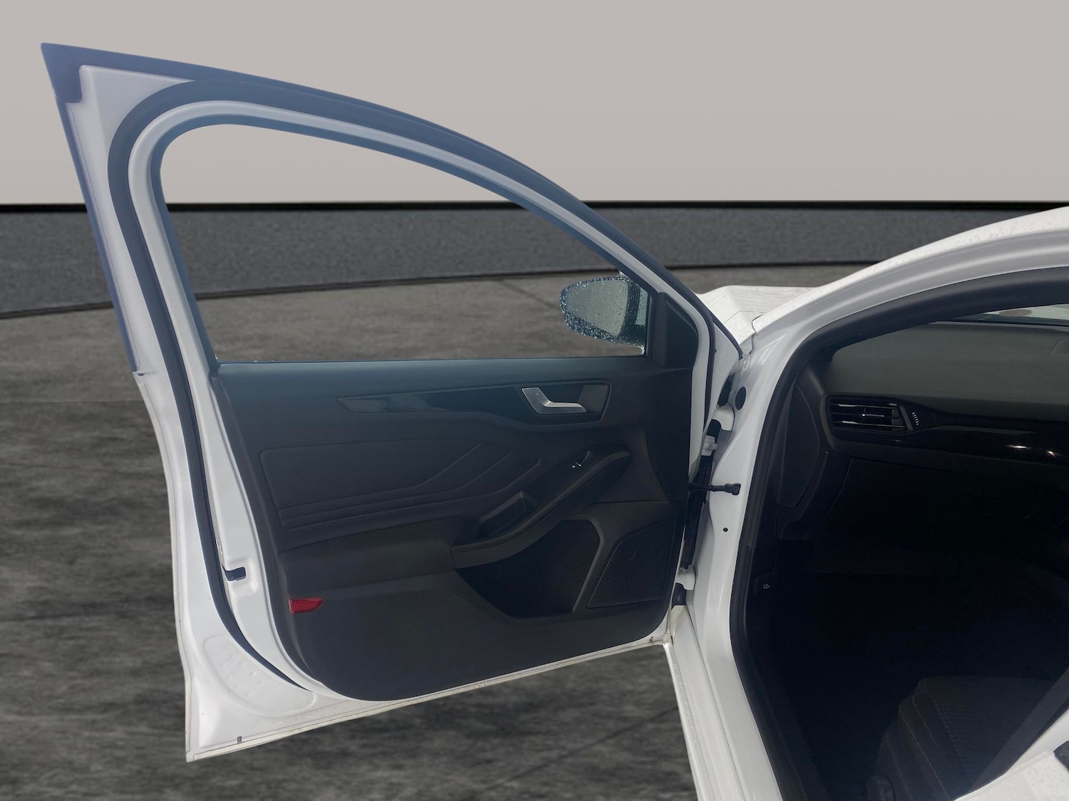 Used Ford Focus 2023 for sale - 77367442: Photo 20