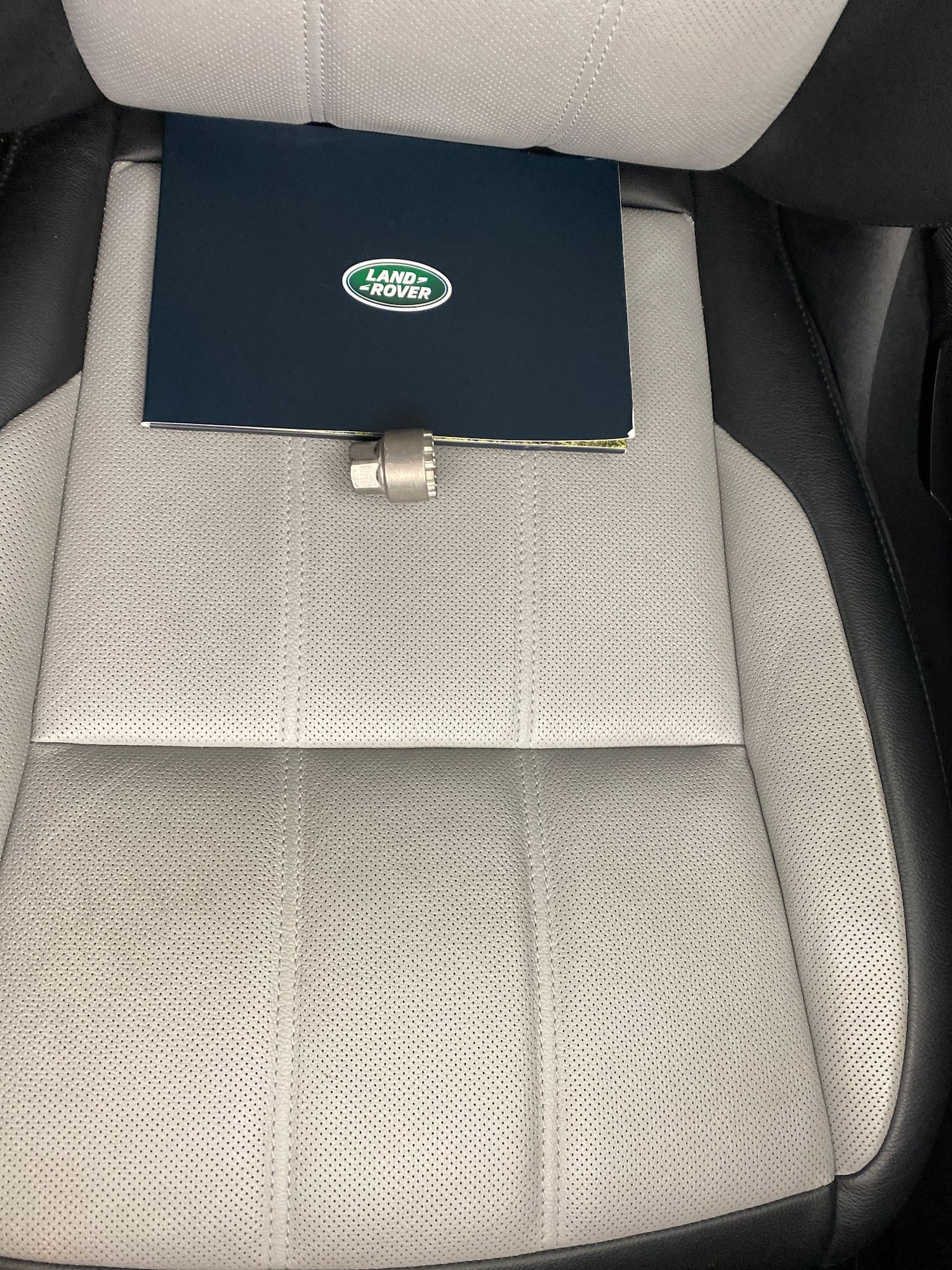 Used Land Rover Range Rover Evoque 2022 for sale - 77350923: Photo 29