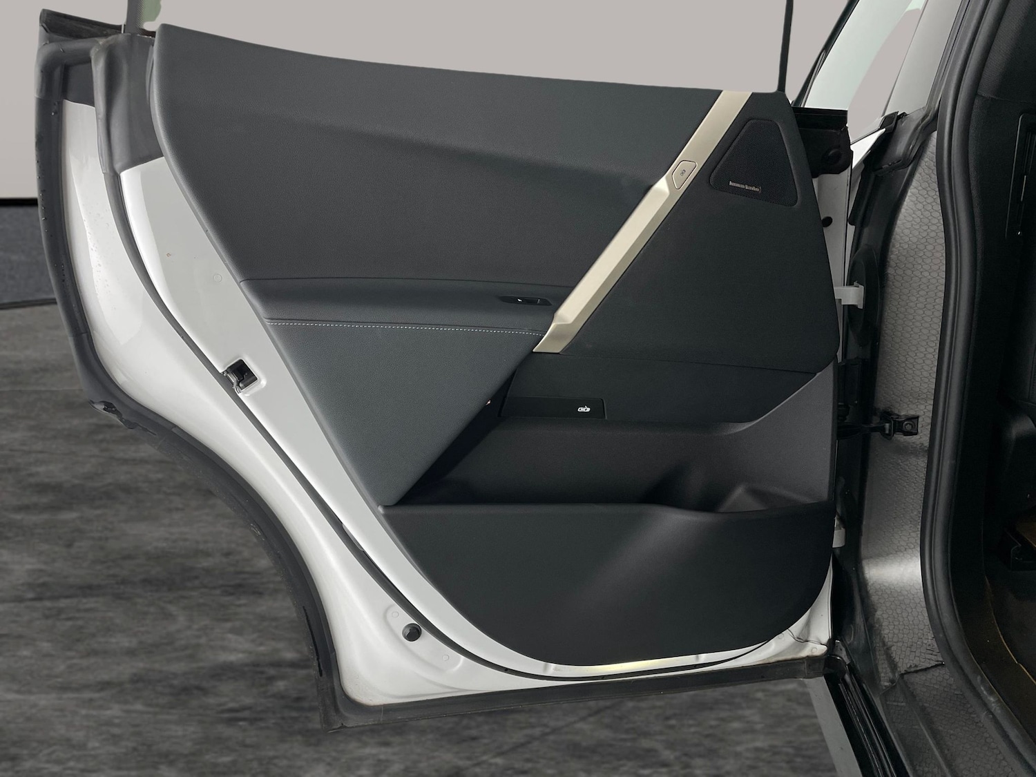 Used BMW iX 2022 for sale - 77149051: Photo 41