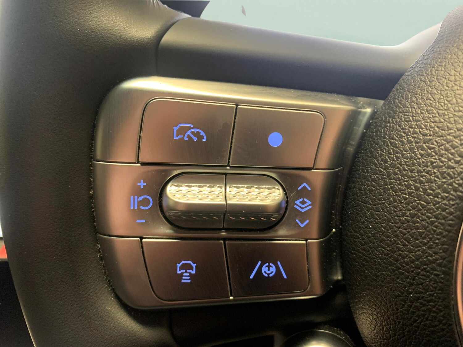 Used Genesis GV60 2022 for sale - 77756049: Photo 17