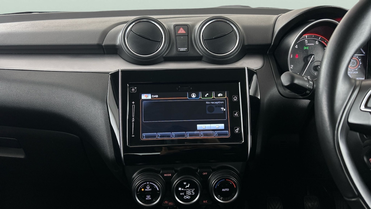 Used Suzuki Swift 2022 for sale - 77316215: Photo 15