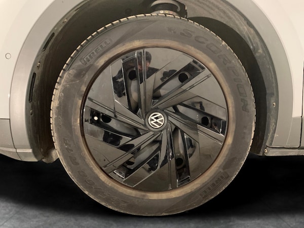 Used Volkswagen ID.4 2022 for sale - 76303058: Photo 29