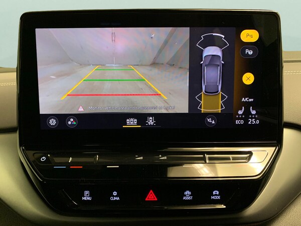 Used Volkswagen ID.4 2022 for sale - 76303058: Photo 9