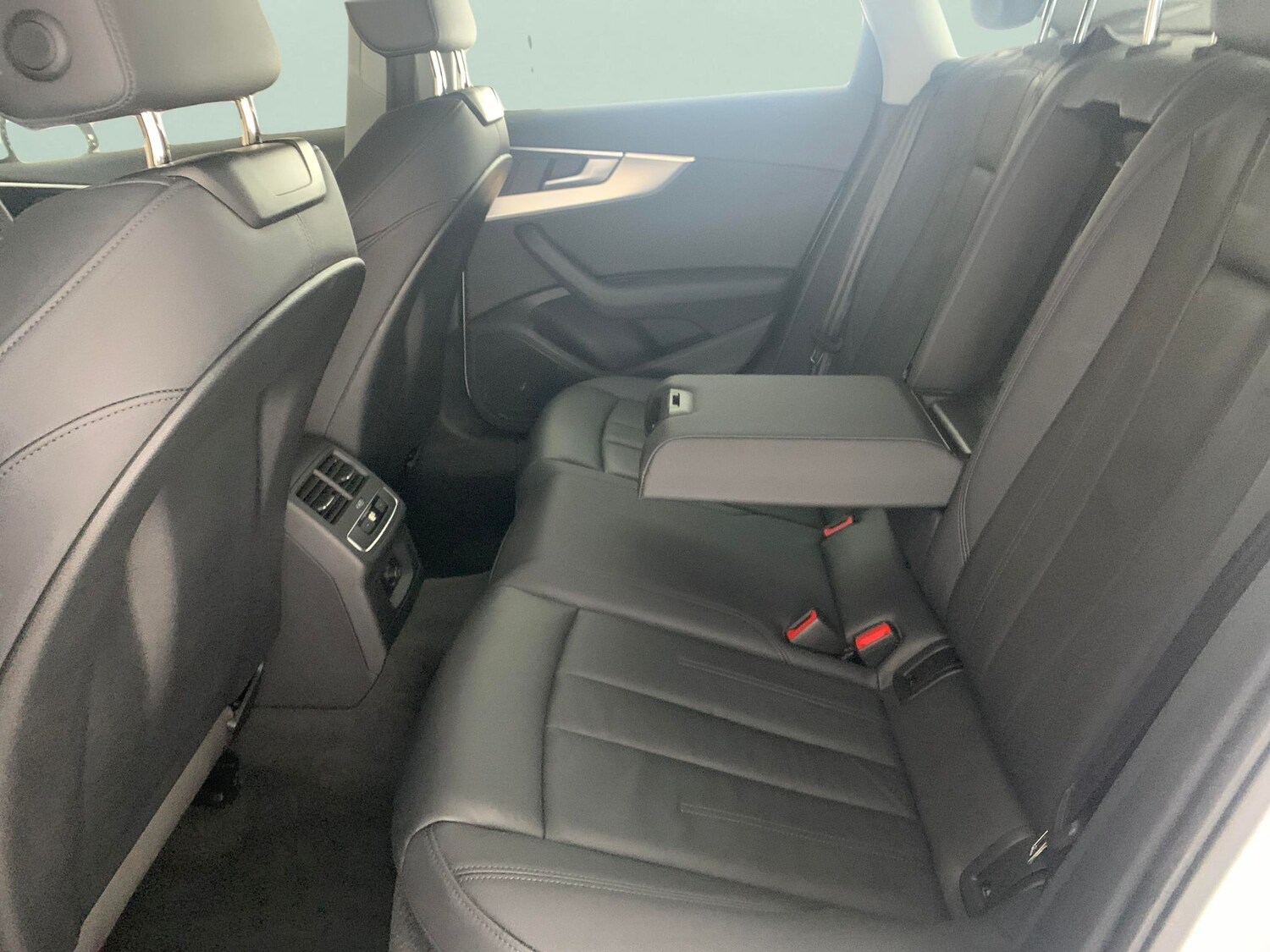 Used Audi A4 2023 for sale - 77493124: Photo 26