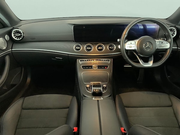 Used Mercedes-Benz E Class 2020 for sale - 76290653: Photo 12
