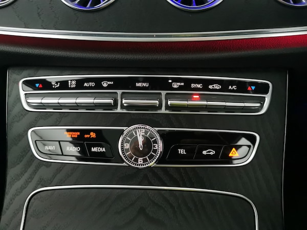 Used Mercedes-Benz E Class 2020 for sale - 76290653: Photo 26