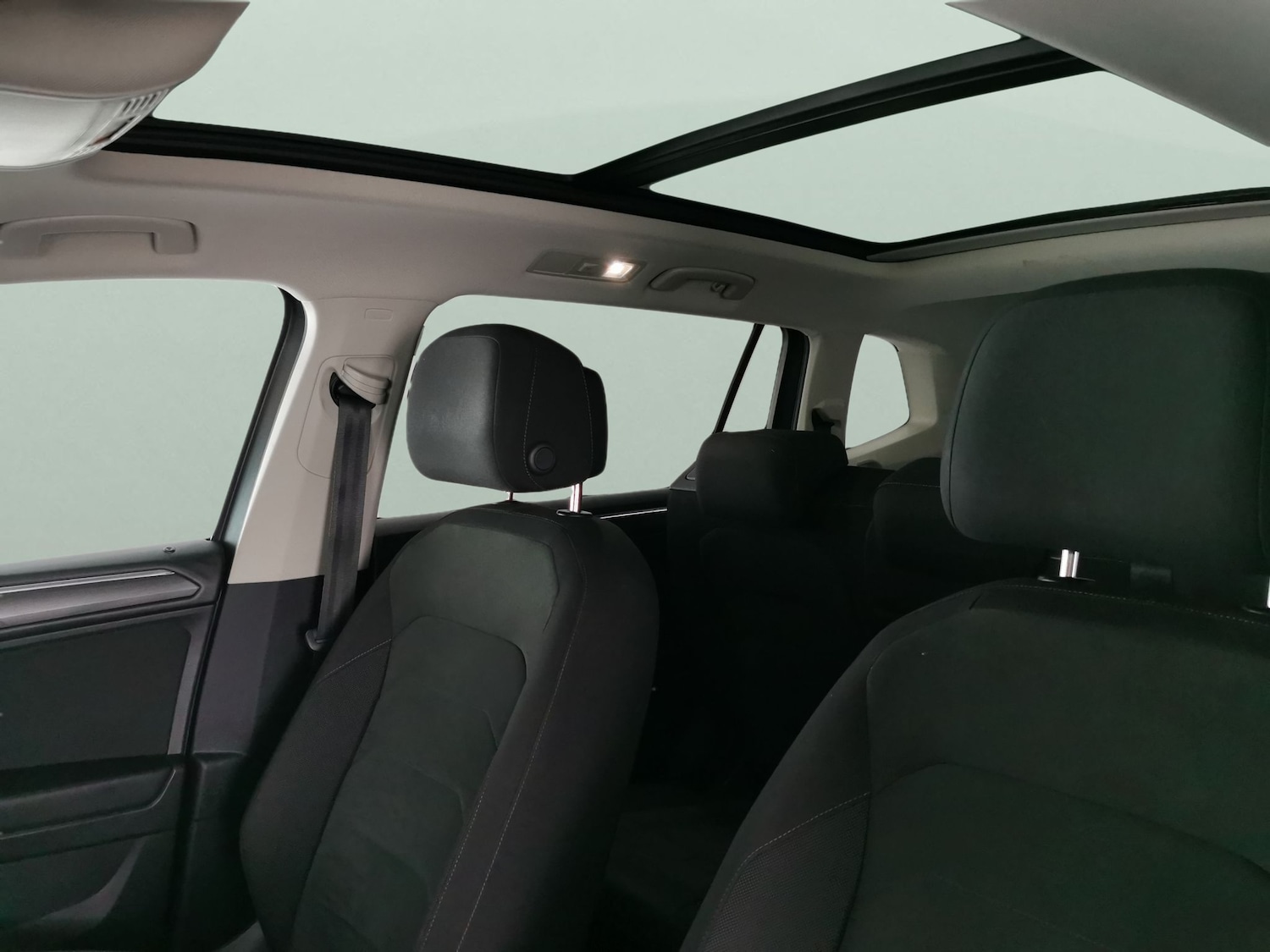 Used Volkswagen Tiguan Allspace 2020 for sale - 77848434: Photo 5