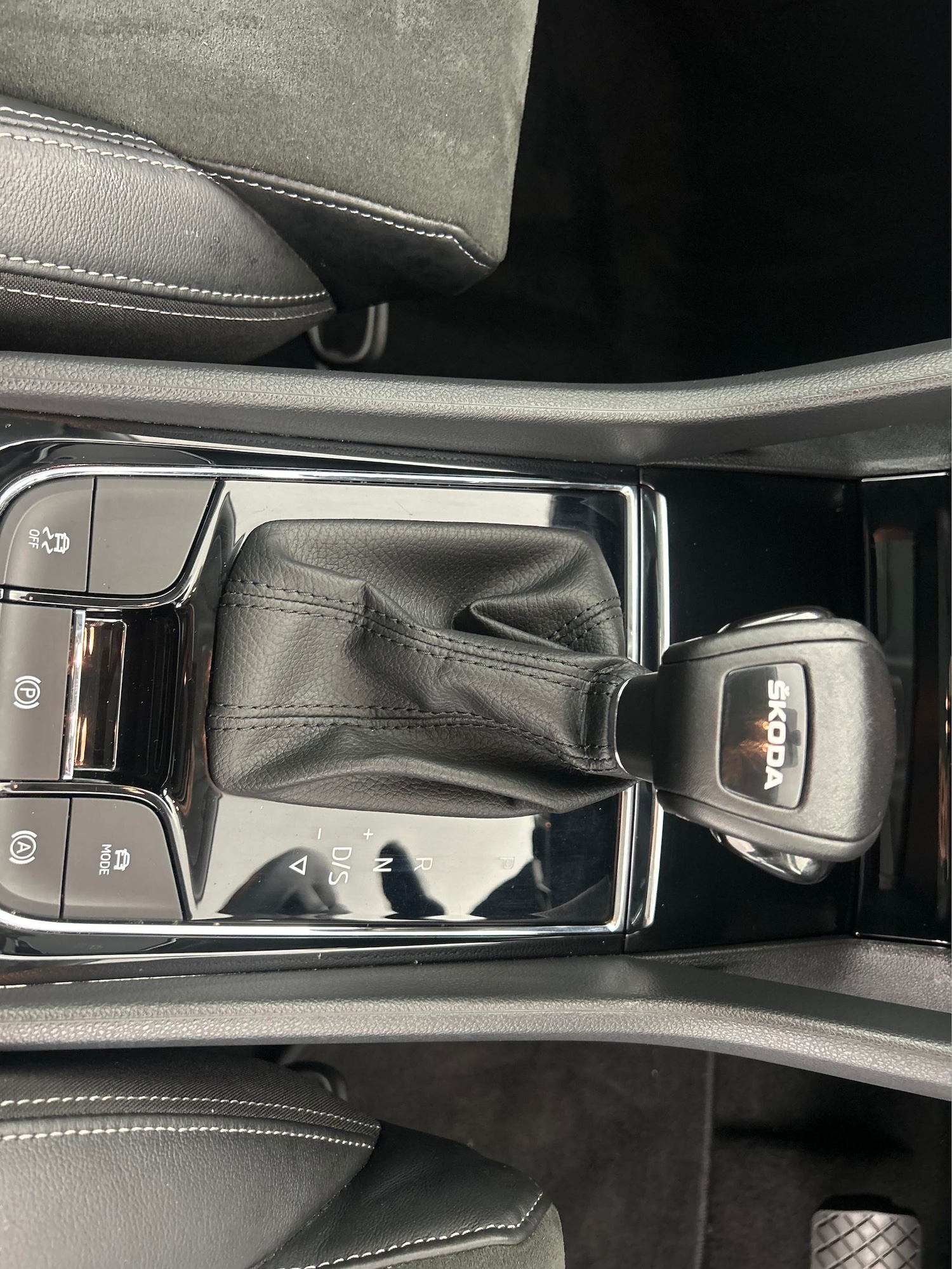 Vehicle 33