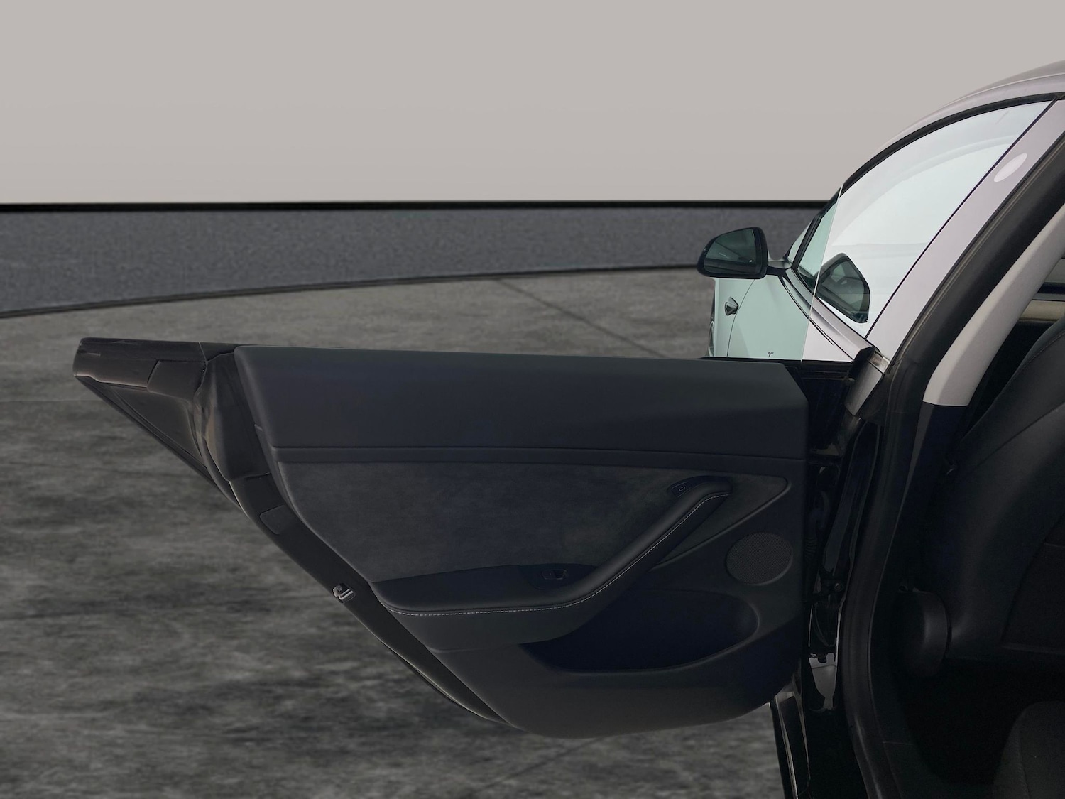 Used Tesla Model 3 2023 for sale - 77234337: Photo 24