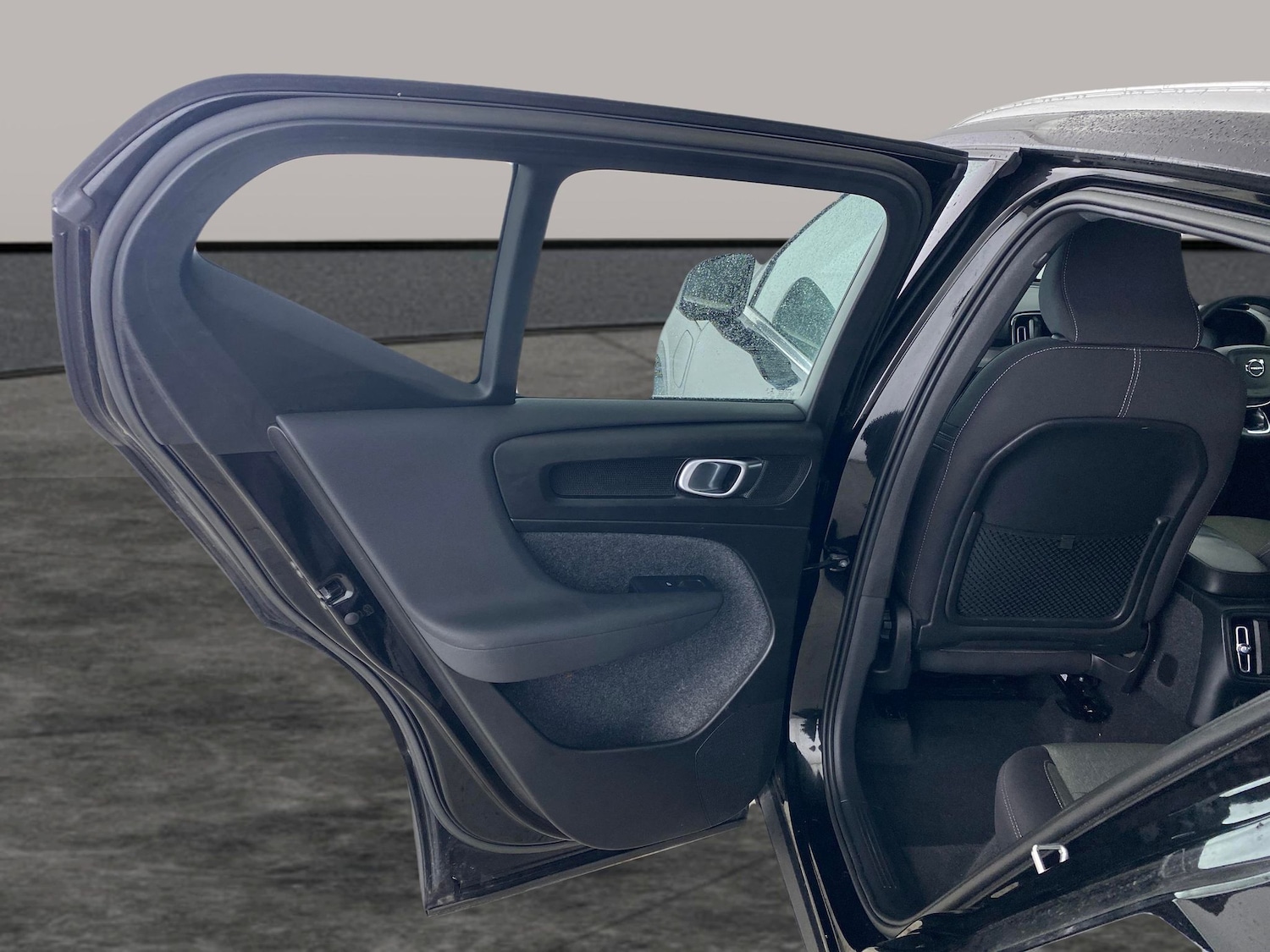 Used Volvo XC40 2022 for sale - 77804170: Photo 23