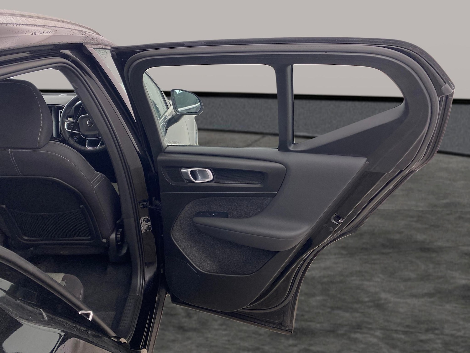 Used Volvo XC40 2022 for sale - 77804170: Photo 25