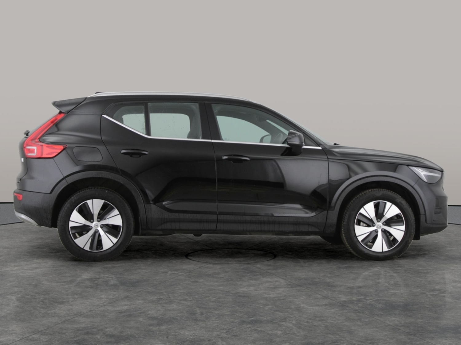 Used Volvo XC40 2022 for sale - 77804170: Photo 9