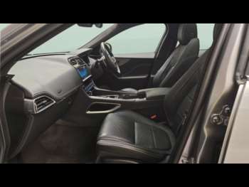 Used Jaguar F-Pace 2020 for sale - 75236414: Photo