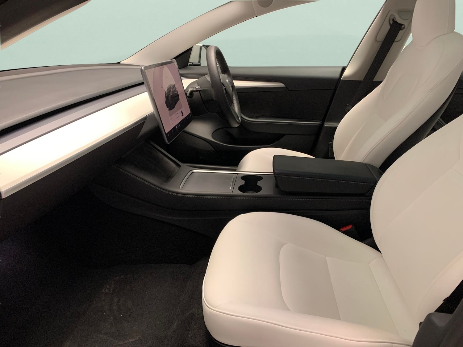 Used Tesla Model 3 2022 for sale - 77272071: Photo 4