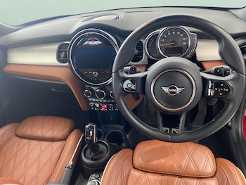 Used MINI Hatch 2022 for sale - 77639913: Photo