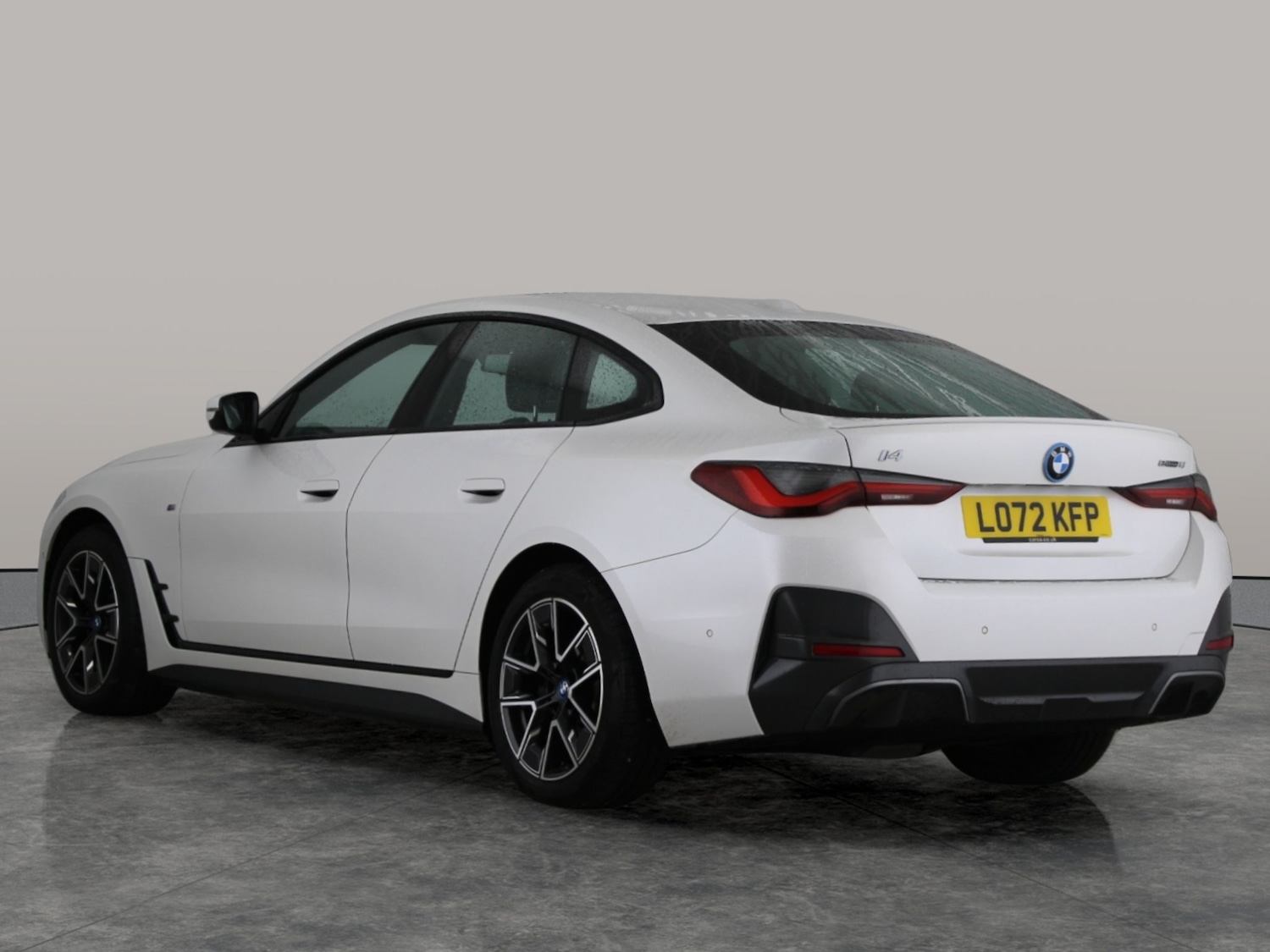 Used BMW i4 2022 for sale - 77413126: Photo 15