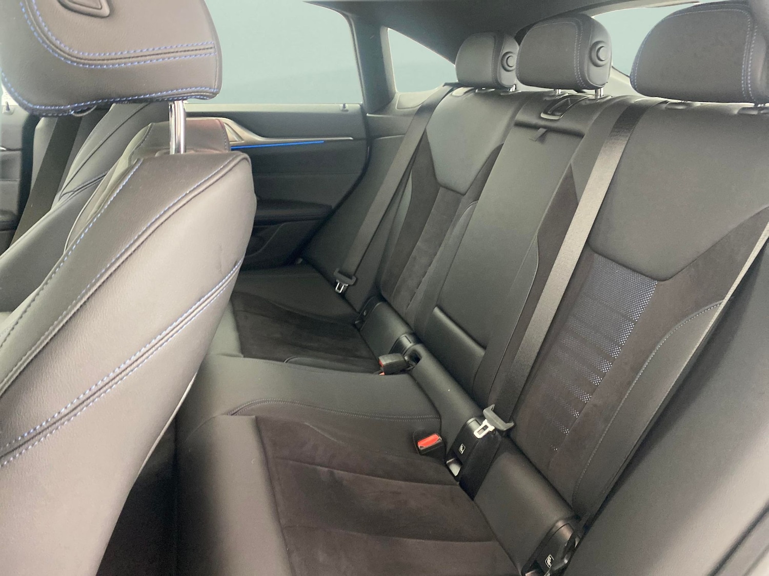 Used BMW i4 2022 for sale - 77413126: Photo 27