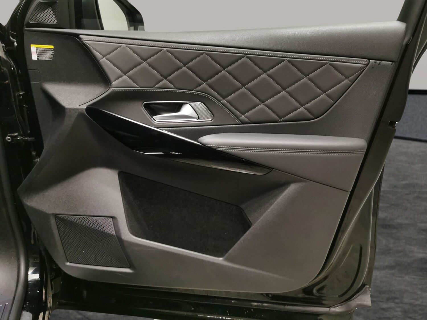 Used DS Automobiles DS 7 Crossback 2023 for sale - 77413099: Photo 30