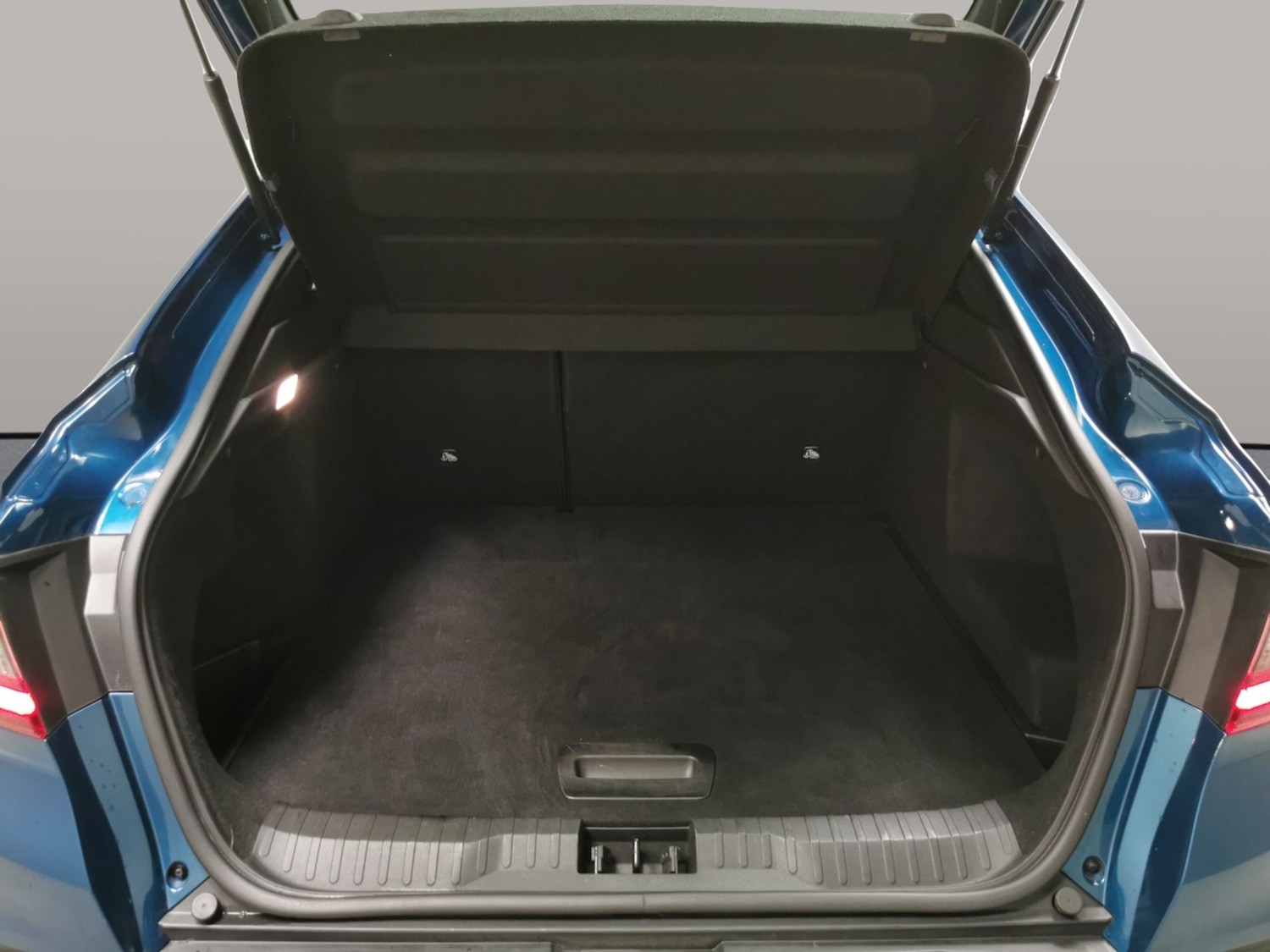 Vehicle 44