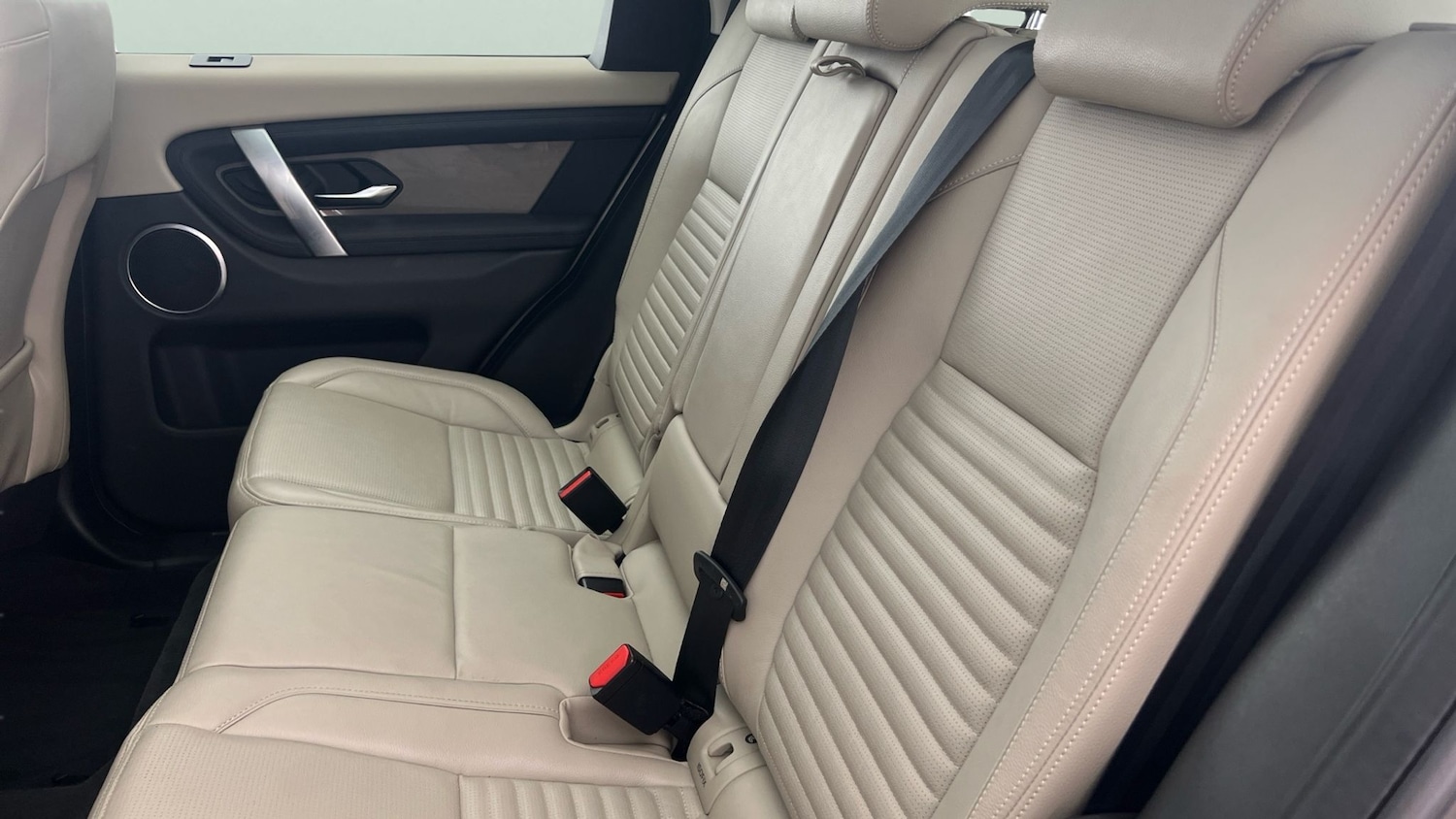 Used Land Rover Discovery Sport 2021 for sale - 76505334: Photo 17