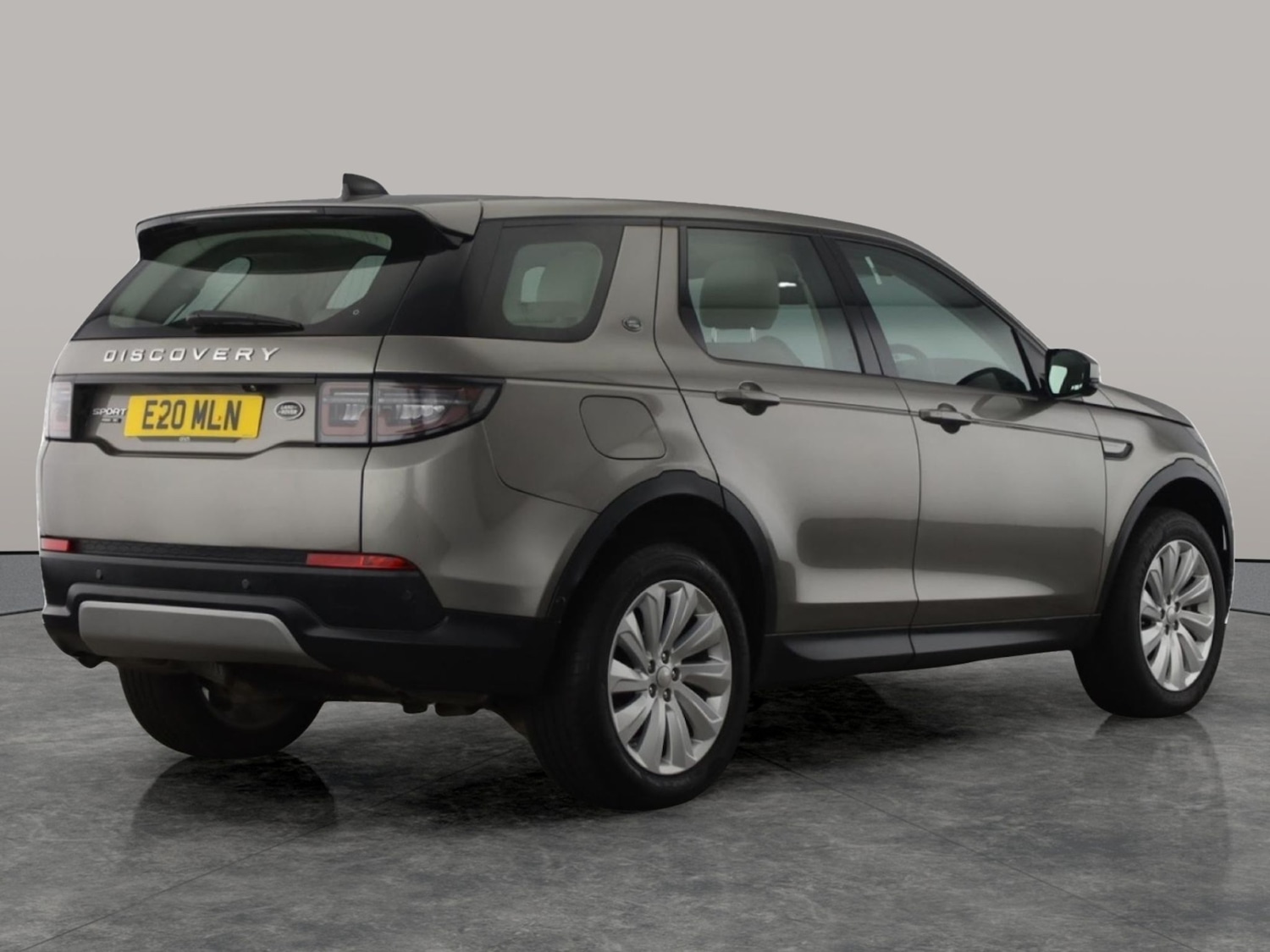 Used Land Rover Discovery Sport 2021 for sale - 76505334: Photo 6