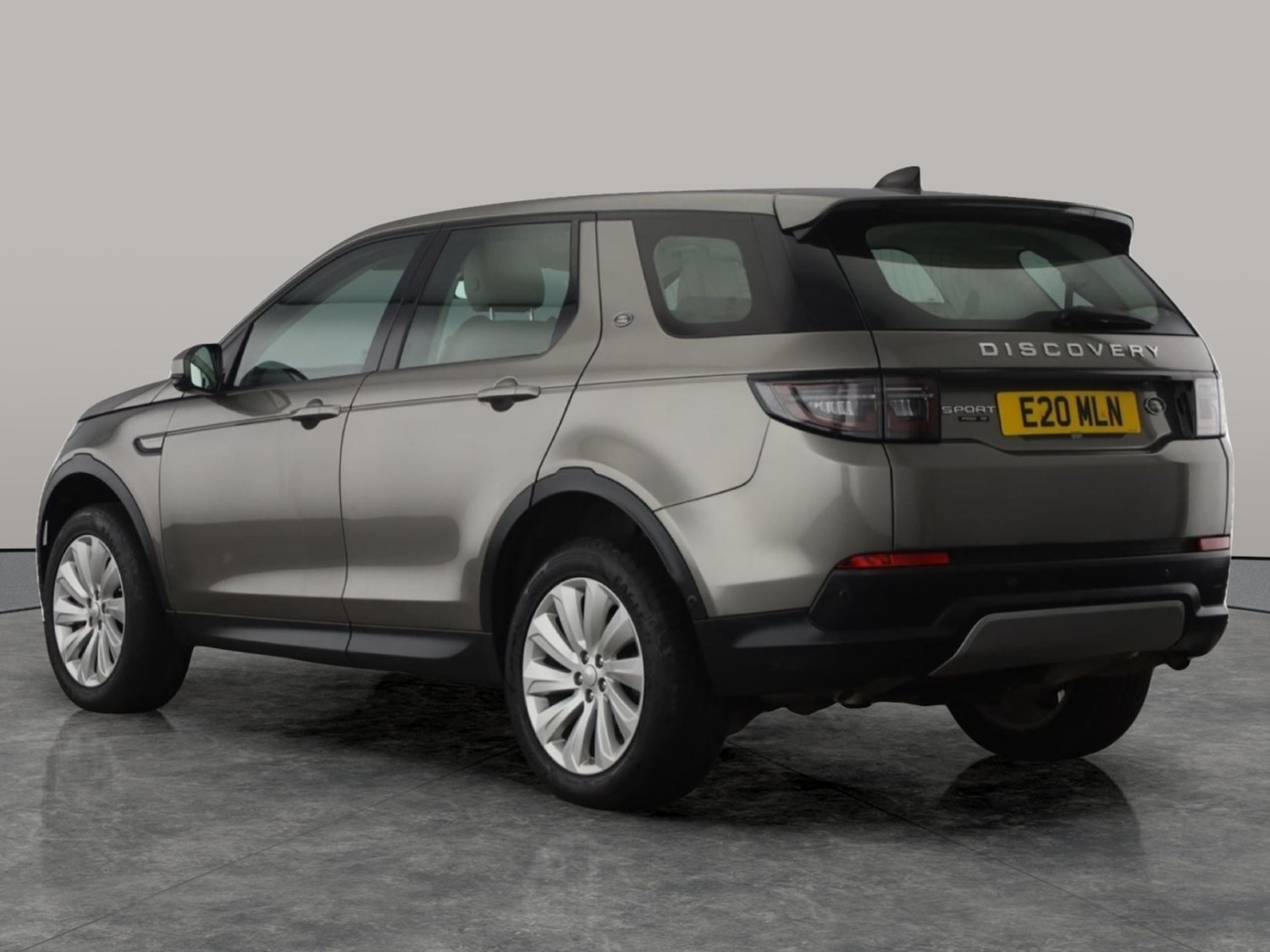 Used Land Rover Discovery Sport 2021 for sale - 76505334: Photo 8