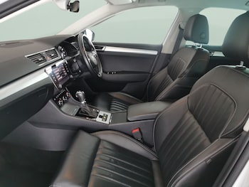 Used Skoda Superb 2021 for sale - 76555012: Photo