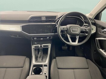 Used Audi Q3 2021 for sale - 77316625: Photo