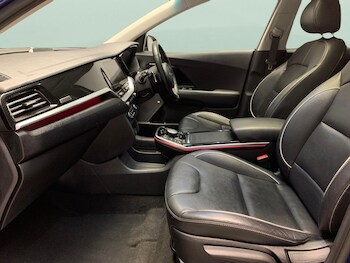 Used Kia Niro 2021 for sale - 77730636: Photo