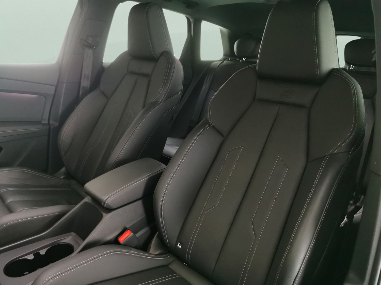 Used Audi Q4 e-tron 2024 for sale - 78159612: Photo 7