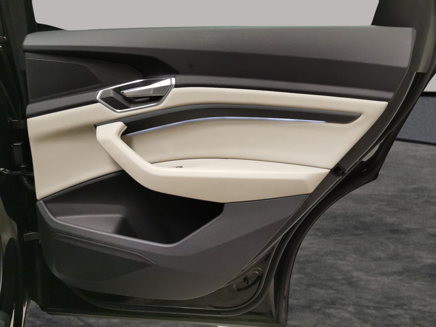 Used Audi e-tron 2021 for sale - 77005716: Photo 26