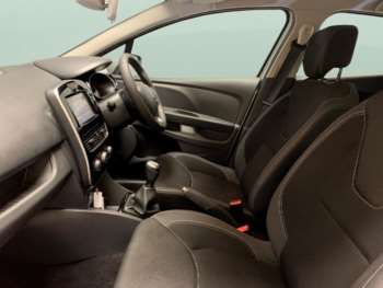Used Renault Clio 2018 for sale - 75078037: Photo