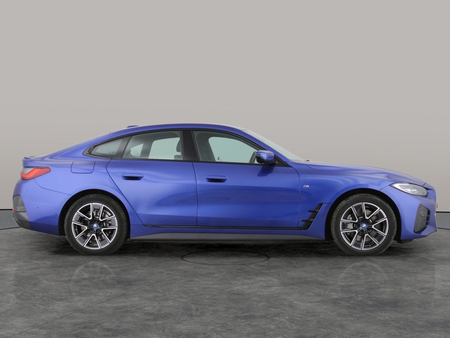 Used BMW i4 2022 for sale - 77650872: Photo 10