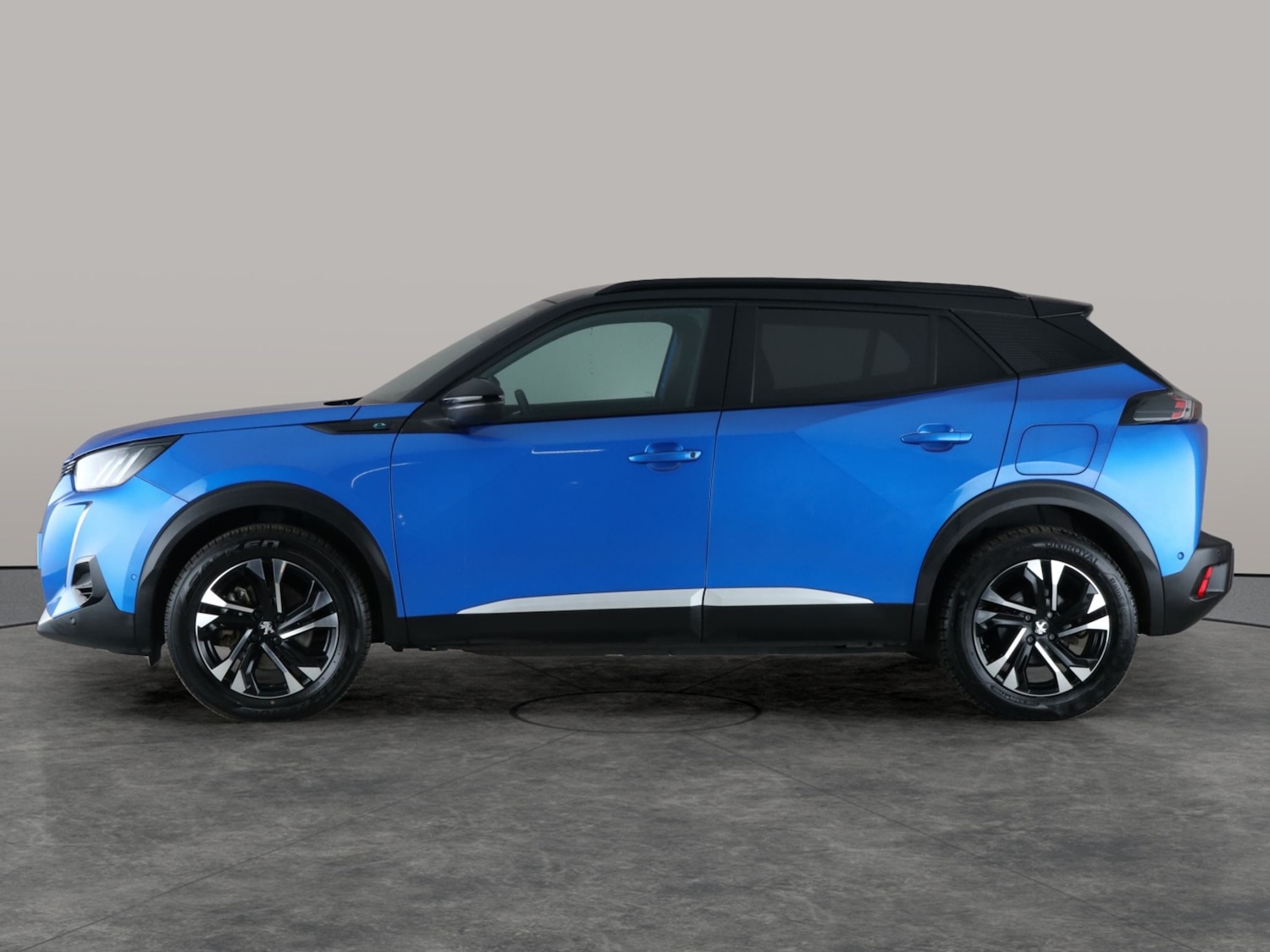 Used Peugeot 2008 2022 for sale - 77020030: Photo 13