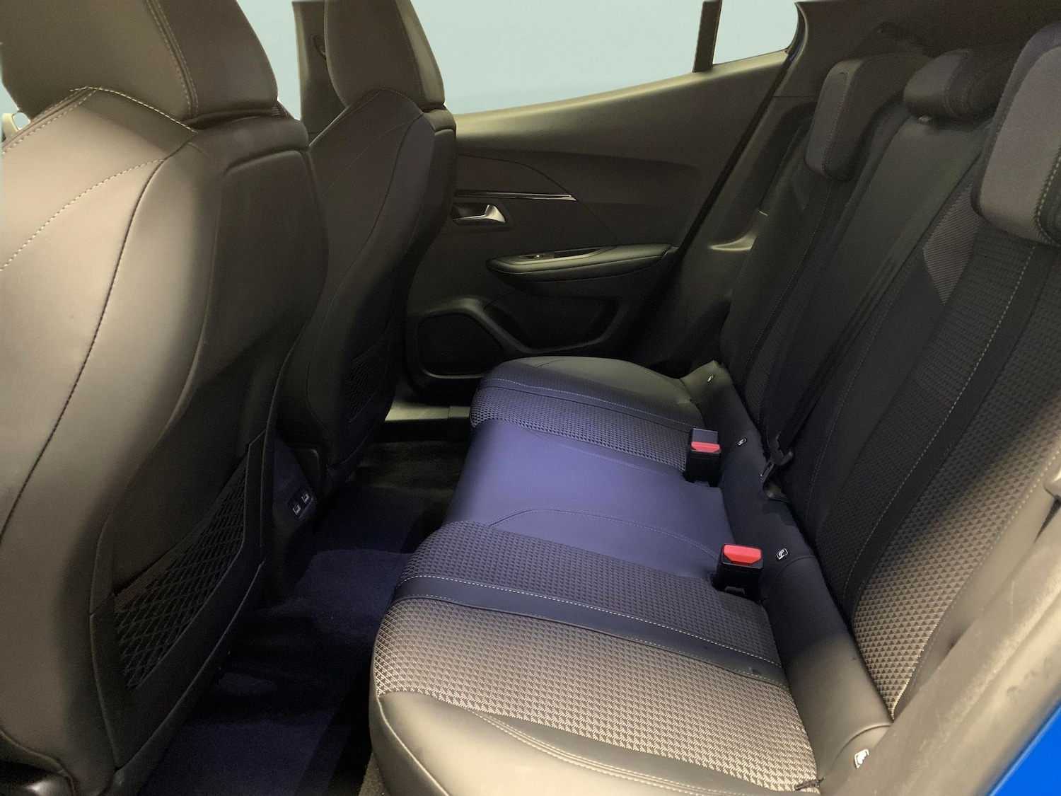 Used Peugeot 2008 2022 for sale - 77020030: Photo 25