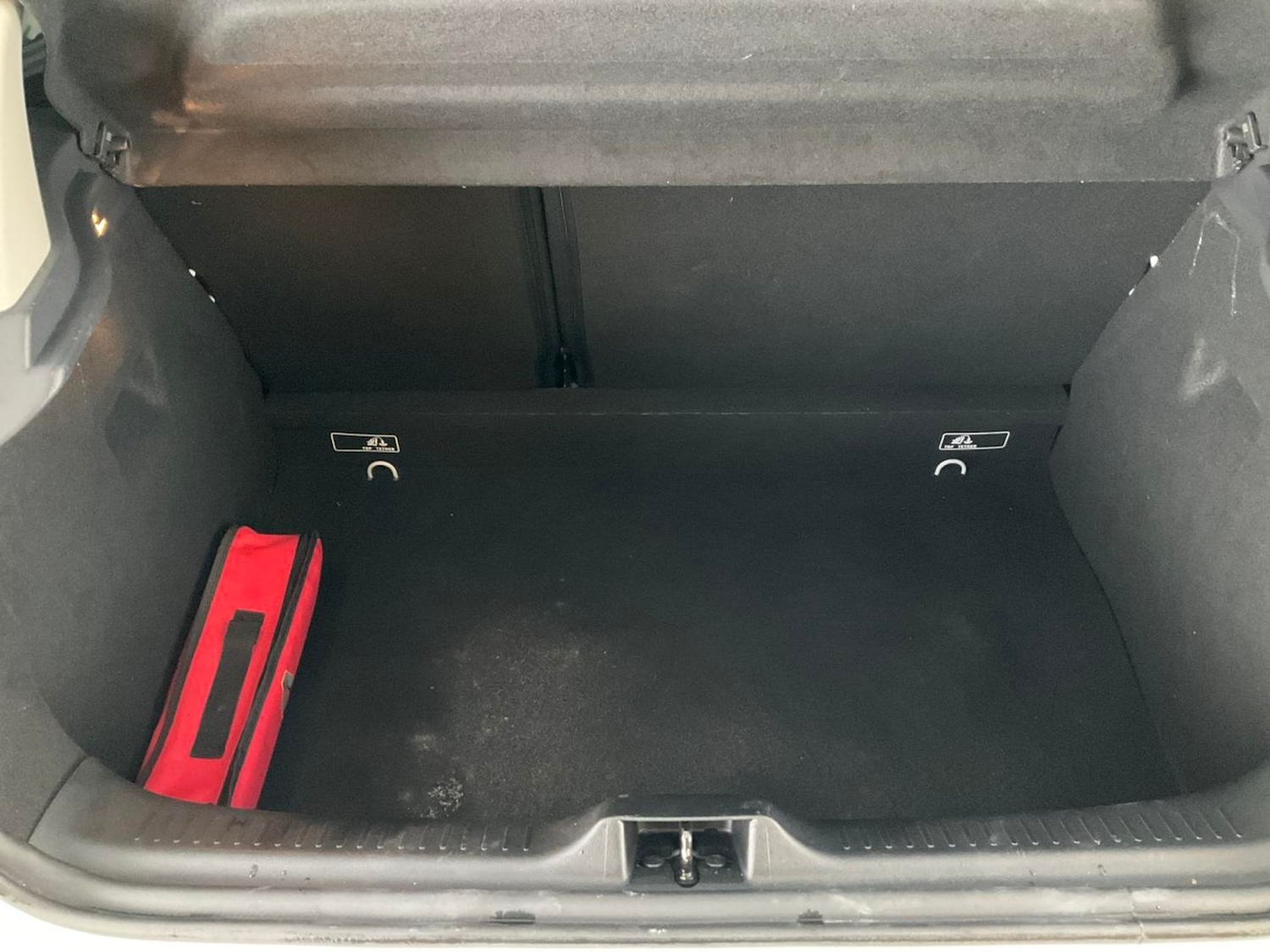 Used Renault Clio 2019 for sale - 76750376: Photo 27