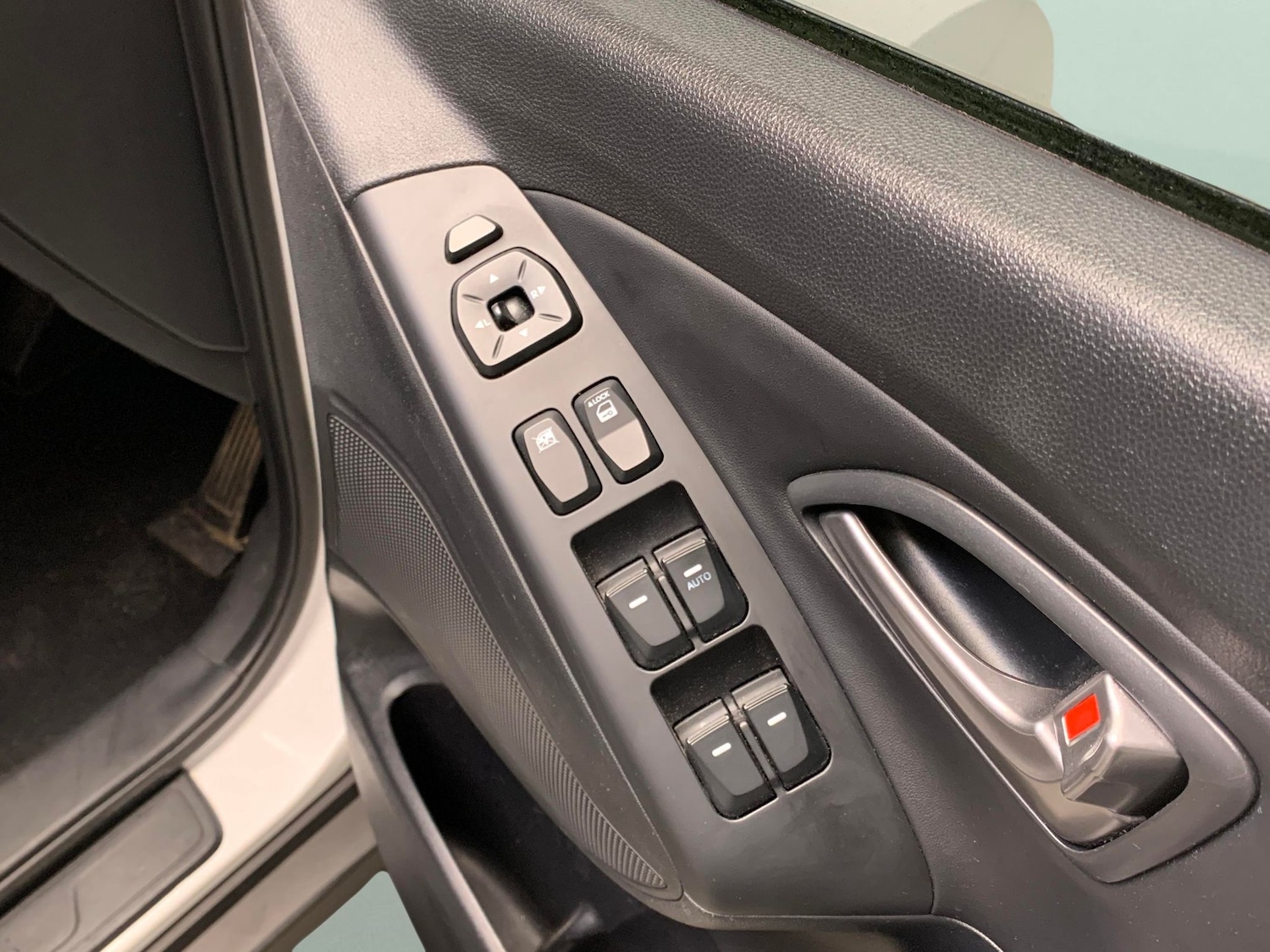 Used Hyundai Ix35 2015 for sale - 76652989: Photo 17