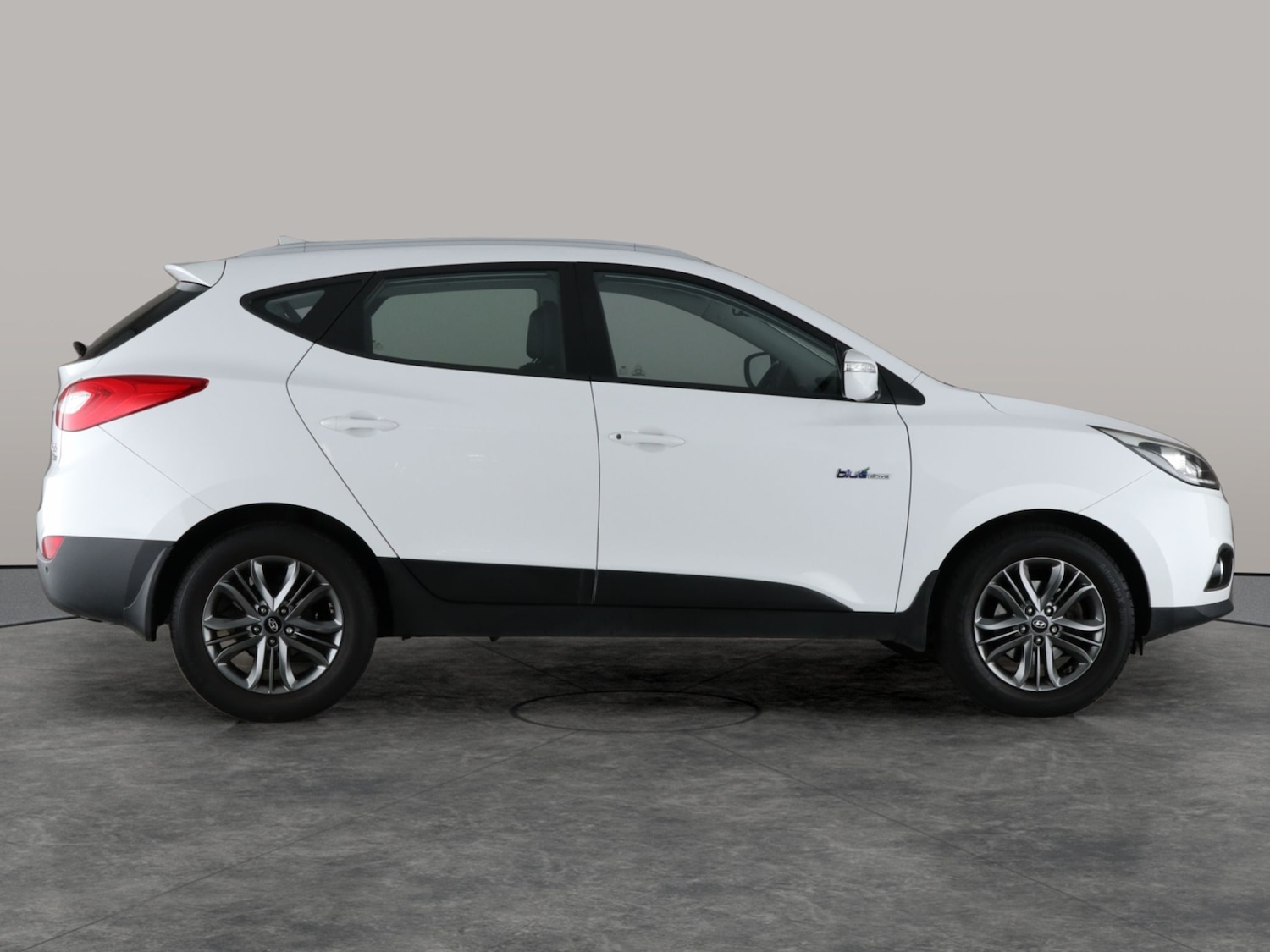 Used Hyundai Ix35 2015 for sale - 76652989: Photo 9