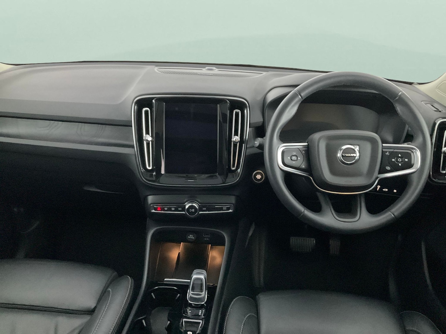 Used Volvo XC40 2022 for sale - 76750350: Photo 10